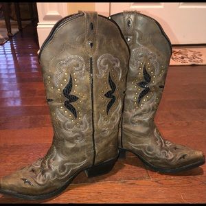Ladies designer leather cowgirl/western boots  6.5